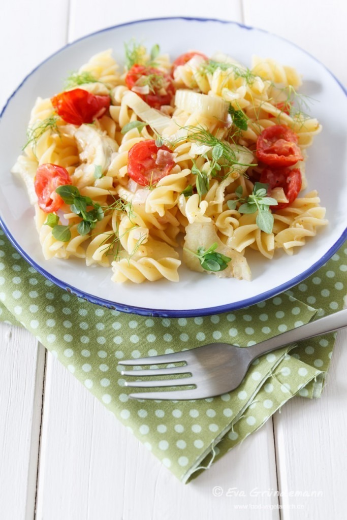 Fenchel mit Fusilli und Tomaten